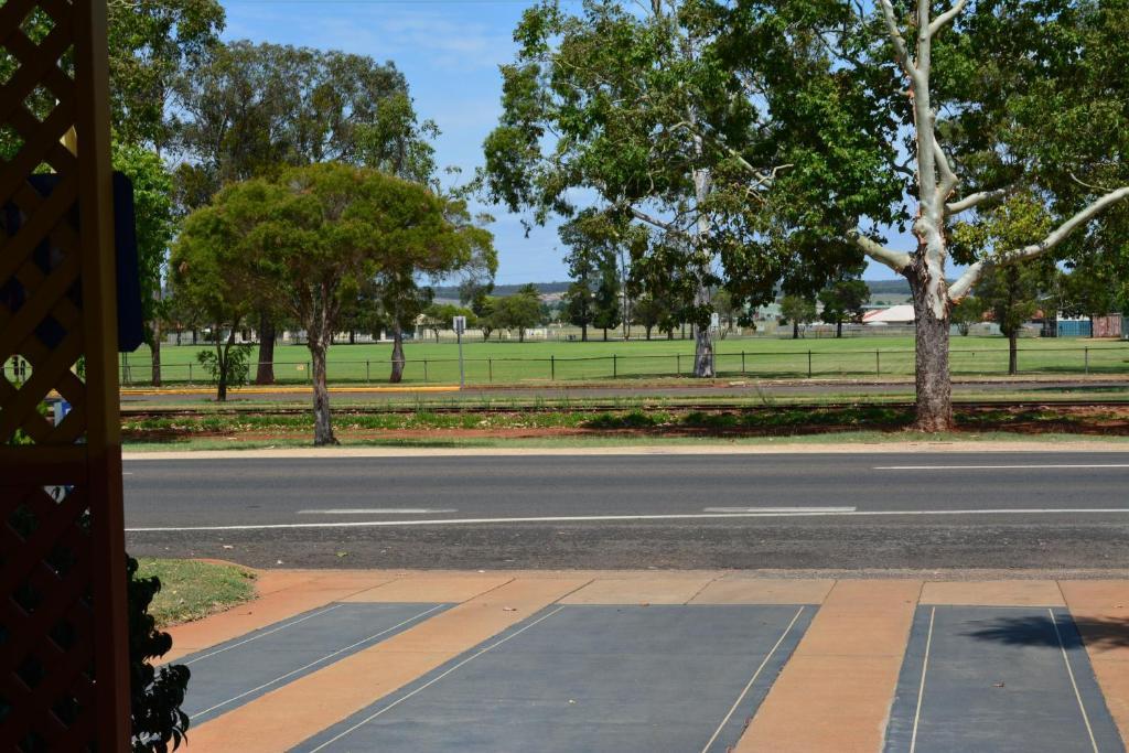 Motel Oasis Kingaroy Exterior foto